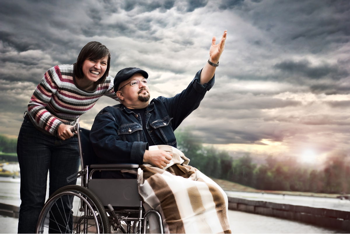 Support coordinator helping an NDIS participant connect with local providers